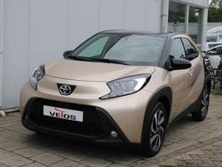 Blauw Nieuw 2025 Toyota Aygo Pulse Hatchback | € 22.545 (Eerlijke prijs)