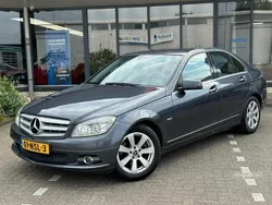 Grijs, metallic lak Gebruikt 2010 Mercedes C180 Avantgarde Sedan | € 6.950 (Eerlijke prijs)