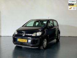 Zwart Gebruikt 2020 VW up! Hatchback | € 9.899 (Eerlijke prijs)
