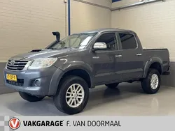 Grijs Gebruikt 2015 Toyota HiLux Pickup | € 22.900