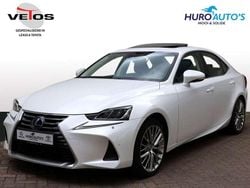 Wit Gebruikt 2016 Lexus IS300h Luxury Line Sedan | € 31.400 (Duur)