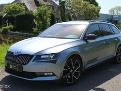 Grijs Gebruikt 2018 Skoda Superb SportLine Stationwagen | € 32.495 (Eerlijke prijs)