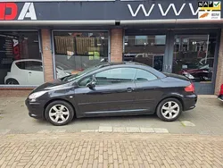 Zwart Gebruikt 2005 Peugeot 307 CC Cabriolet | € 3.250 (Eerlijke prijs)