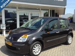 Zwart Gebruikt 2005 Renault Modus Dynamique MPV | € 4.250