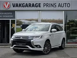 Wit Gebruikt 2015 Mitsubishi Outlander P-HEV Instyle SUV | € 16.300 (Eerlijke prijs)