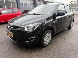 Zwart Gebruikt 2014 Hyundai i20 Hatchback | € 5.250 (Eerlijke prijs)