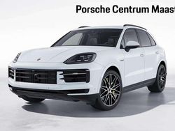 Wit Gebruikt 2024 Porsche Cayenne SUV | € 99.750 (Goede deal)