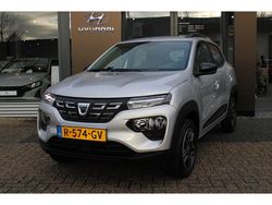 Grijs Gebruikt 2022 Dacia Spring Comfort Plus Hatchback | € 10.400 (Eerlijke prijs)