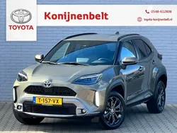 Groen, metallic lak Gebruikt 2023 Toyota Yaris Cross X-plore SUV | € 30.995 (Iets duurder)