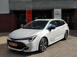Grijs Gebruikt 2025 Toyota Corolla Hybrid Stationwagen | € 38.900