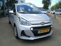 Grijs Gebruikt 2020 Hyundai i10 Comfort Hatchback | € 11.695 (Eerlijke prijs)
