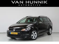 Zwart, metallic lak Gebruikt 2014 VW Golf VII Comfortline Stationwagen | € 10.950 (Iets duurder)