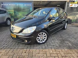 Zwart, metallic lak Gebruikt 2007 Mercedes B150 MPV | € 4.999 (Eerlijke prijs)