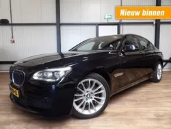 Zwart, metallic lak Gebruikt 2013 BMW 740 Sedan | € 17.990