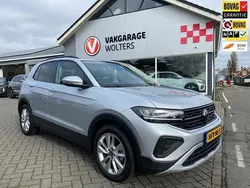 Grijs Gebruikt 2024 VW T-Cross Edition SUV | € 28.950 (Eerlijke prijs)