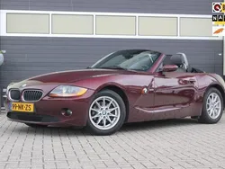 Rood, metallic lak Gebruikt 2003 BMW Z4 Cabriolet | € 9.900 (Eerlijke prijs)