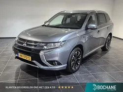 Grijs Gebruikt 2015 Mitsubishi Outlander P-HEV Edition SUV | € 14.945 (Eerlijke prijs)