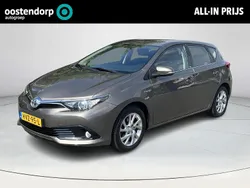 Grijs Gebruikt 2016 Toyota Auris Hatchback | € 15.440 (Eerlijke prijs)