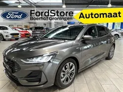 Grijs Gebruikt 2025 Ford Focus ST-Line Hatchback | € 30.950 (Eerlijke prijs)