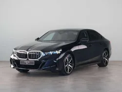 Zwart Nieuw 2025 BMW i5 M Sport Sedan | € 84.604 (Goede deal)