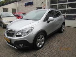 Grijs Gebruikt 2014 Opel Mokka Cosmo SUV | € 13.500 (Eerlijke prijs)
