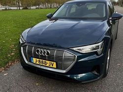 Blauw Gebruikt 2020 Audi e-tron SUV | € 22.500