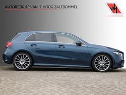 Blauw Gebruikt 2021 Mercedes A180 Business Hatchback | € 26.400 (Eerlijke prijs)