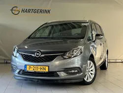 Grijs Gebruikt 2018 Opel Zafira Innovation MPV | € 18.725 (Eerlijke prijs)