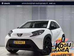 Wit Nieuw 2024 Toyota Aygo Play Hatchback | € 22.249 (Eerlijke prijs)