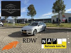 Zilver Gebruikt 2015 BMW 328 Executive Sedan | € 16.250 (Super prijs)