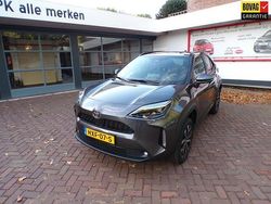 Grijs Nieuw 2025 Toyota Yaris Cross Play SUV | € 33.950 (Eerlijke prijs)