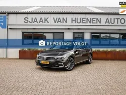 Grijs Gebruikt 2020 VW Passat Business+ Stationwagen | € 32.949