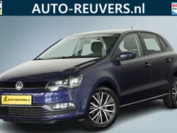 Blauw Gebruikt 2016 VW Polo Allstar Hatchback | € 12.450 (Duur)