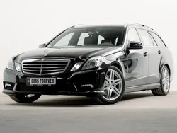 Zwart, metallic lak Gebruikt 2010 Mercedes E250 Avantgarde Stationwagen | € 29.995