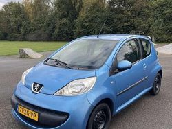 Blauw Gebruikt 2007 Peugeot 107 Hatchback | € 1.199 (Eerlijke prijs)