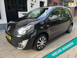 Zwart Gebruikt 2009 Renault Twingo Dynamique Hatchback | € 3.450 (Eerlijke prijs)