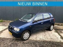 Blauw Gebruikt 2002 Suzuki Alto Hatchback | € 1.149 (Eerlijke prijs)