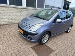 Grijs Gebruikt 2009 Nissan Pixo Acenta Hatchback | € 2.350 (Eerlijke prijs)