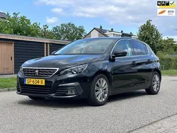 Zwart Gebruikt 2018 Peugeot 308 Allure Hatchback | € 7.950 (Goede deal)