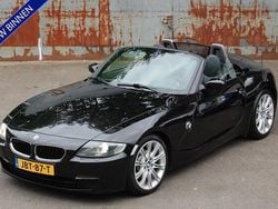 Zwart Gebruikt 2007 BMW Z4 Executive Cabriolet | € 10.950 (Eerlijke prijs)