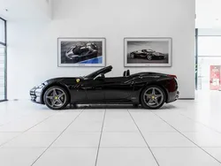Zwart Gebruikt 2012 Ferrari California Cabriolet | € 119.500