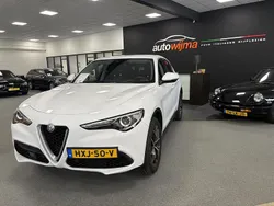 Wit Gebruikt 2019 Alfa Romeo Stelvio Super SUV | € 35.900 (Eerlijke prijs)