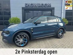 Blauw, metallic lak Gebruikt 2022 Lynk & Co 01 SUV | € 26.900 (Eerlijke prijs)
