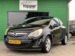 Zwart Gebruikt 2012 Opel Corsa Color Edition Hatchback | € 3.945 (Eerlijke prijs)