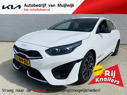 Wit, metallic lak Gebruikt 2024 Kia ProCeed GT-Line Hatchback | € 30.900 (Eerlijke prijs)