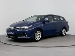 Blauw Gebruikt 2018 Toyota Auris Touring Sports Stationwagen | € 19.445 (Eerlijke prijs)