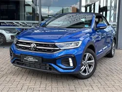 Blauw, metallic lak Gebruikt 2025 VW T-Roc Cabriolet R-line Cabriolet | € 39.950 (Super prijs)
