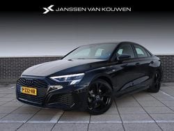Zwart Gebruikt 2022 Audi A3 Premium Sedan | € 27.395 (Eerlijke prijs)