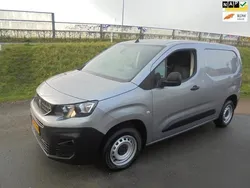 Grijs Gebruikt 2022 Peugeot Partner MPV | € 13.450 (Iets duurder)
