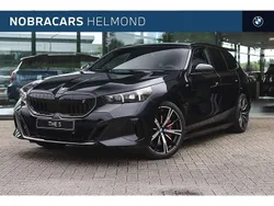 Saphirschwarz Nieuw 2025 BMW i5 M Sport Sedan | € 89.008 (Eerlijke prijs)